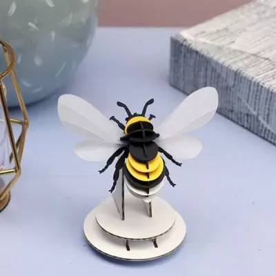 Bourdon en Papier à Assembler