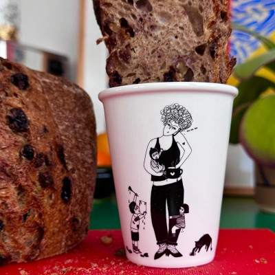 Tasse porcelaine Mum Life Helen b - Maison James Close à Antibes Tasse porcelaine Mum Life Helen b - Maison James Close à Antibes