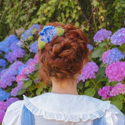 Pince à cheveux Hortensia Coucou Suzette - Maison James Close à Antibes